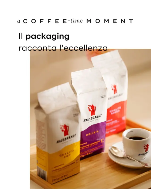 La nuova linea "A coffee-time moment" è stata studiata per affascinare, coinvolgere e conquistare fin dalle sue confezioni. Diversi formati, origini e miscele, varietà di aromi e sapori: la nuova selezione è stata pensata per soddisfare differenti profili sensoriali.
Scopri tutti i nuovi prodotti ➡️ link in bio.

#Hausbrandt #caffehausbrandt #coffeelovers #coffeetime #caffè #macinato