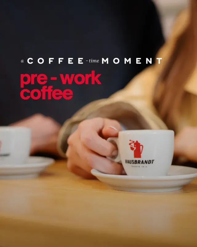 Un Coffee - time Moment che segna il vero inizio della giornata ☕️

#CoffeeRitual #WakeUpCoffee #MorningCoffee #ACoffeTimeMoment #HausbrandtCaffè